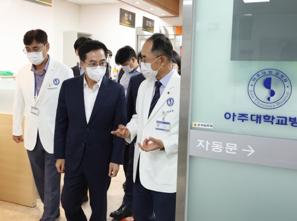 김동연 경기도지사, 의료현장 방문